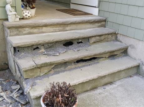 side house stairs before repair